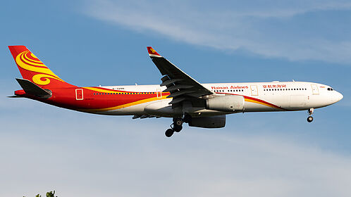 Hainan Airlines aircraft photo 8