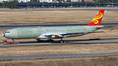 Hainan Airlines aircraft photo 9