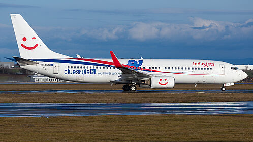 HelloJets aircraft photo 5