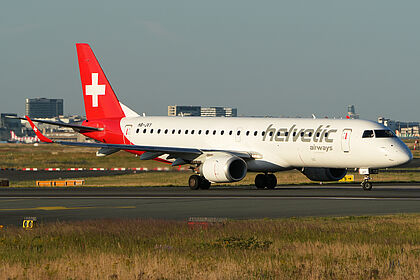 Helvetic Airways aircraft photo 6