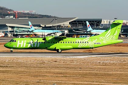 Hi Air aircraft