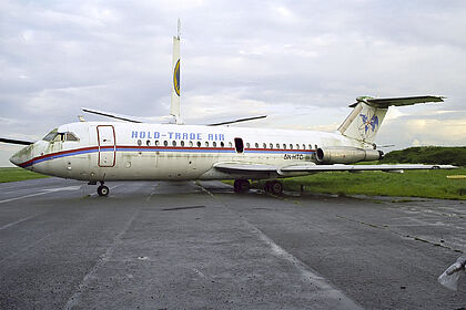 Hold-Trade Air aircraft