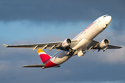 Iberia aircraft photo 13