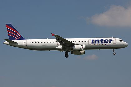 Inter Airlines aircraft photo 2