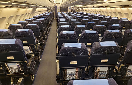 Iran Air aircraft photo 4