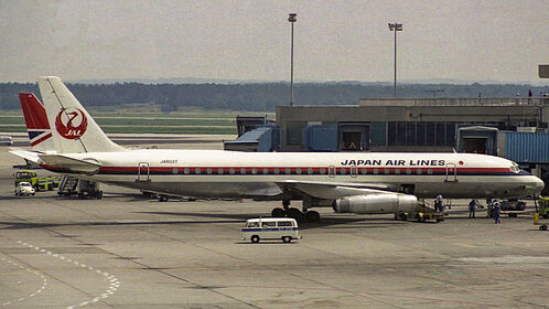 Japan Air Lines aircraft photo 14