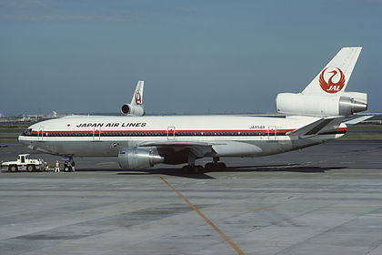 Japan Air Lines aircraft photo 15