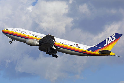 Japan Air System (JAS) aircraft photo 3
