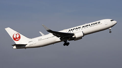 Japan Airlines aircraft photo 7