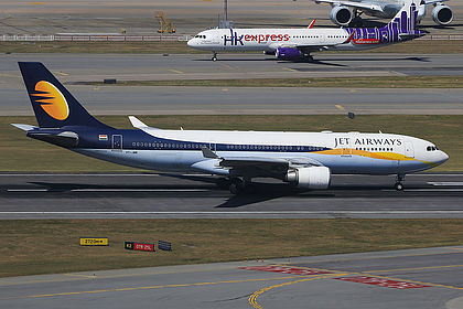 Jet Airways aircraft photo 4