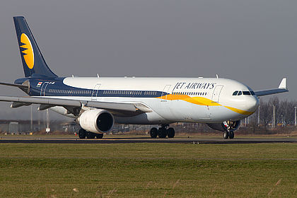 Jet Airways aircraft photo 5