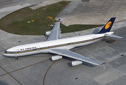 Jet Airways aircraft photo 7