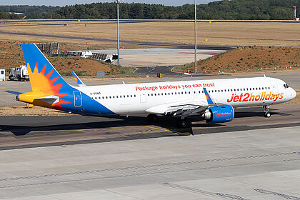 Jet2 aircraft photo 4