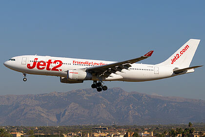 Jet2 aircraft photo 6
