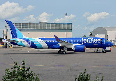 JetBlue aircraft
