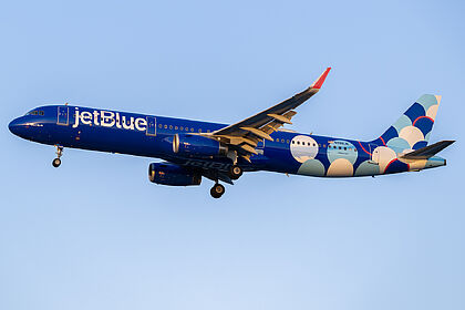 JetBlue aircraft photo 6