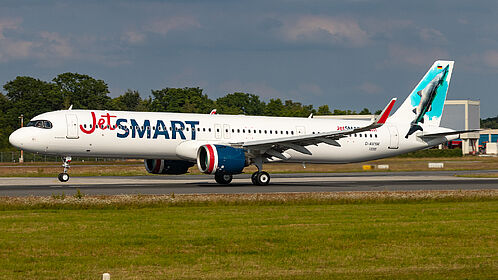 JetSMART aircraft photo 6