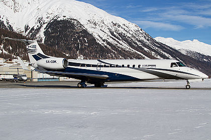 K2 SmartJets aircraft photo 2