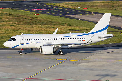 K5-Aviation aircraft photo 4