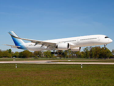 K5-Aviation aircraft photo 7