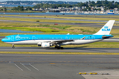 KLM Royal Dutch Airlines aircraft photo 5