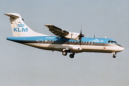 KLM uk aircraft photo 2