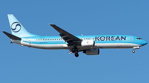 Korean Air aircraft photo 13