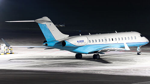 Korean Air aircraft photo 35