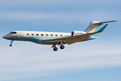 Korean Air aircraft photo 37