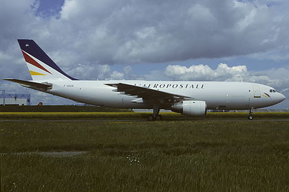 L'Aéropostale aircraft