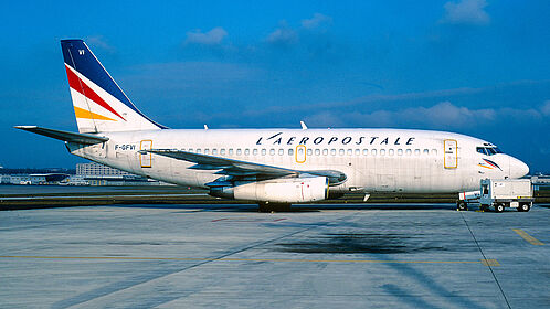 L'Aéropostale aircraft photo 2