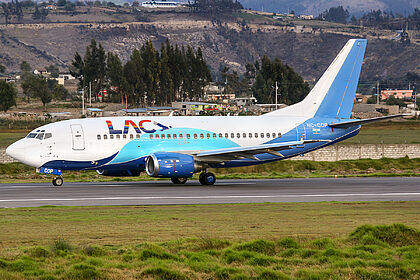 LAC Linea Aerea Cuencana aircraft