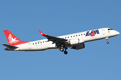 LAM - Linhas Aéreas de Moçambique aircraft photo 3