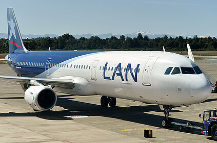 LAN Airlines aircraft photo 7