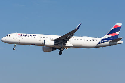 LATAM Airlines Chile aircraft photo 8