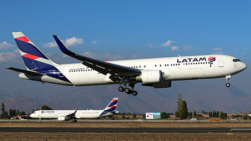 LATAM Airlines Chile aircraft photo 10
