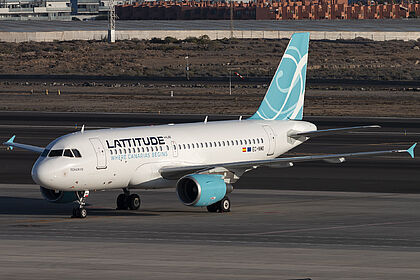 Lattitude Hub aircraft