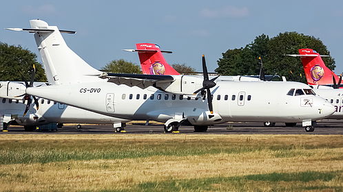 Lease Fly aircraft photo 2