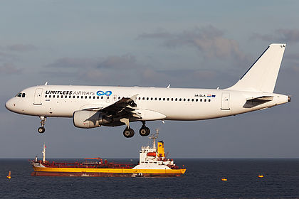 Limitless Airways aircraft photo 2