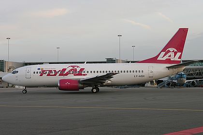 Lithuanian Airlines aircraft photo 3
