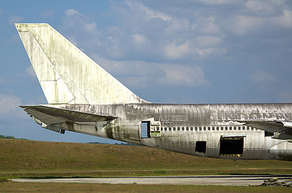 Logistic Air aircraft photo 2
