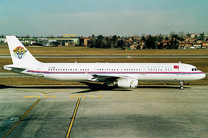 Lotus Air aircraft photo 5